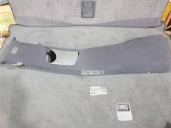 Накладка на стойку. Mercedes-Benz S-Class, V220, W220 Двигатели: M112E28, M112E32, M112E37, M113E43, M113E50, M113E55, M137E58, M137E63, M275E55, M275...