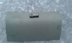 Бардачок. Toyota Avensis, ADT251, AZT250, AZT250L, AZT250W, AZT251, AZT251L, AZT251W, AZT255, AZT255W, CDT250, ZZT251, ZZT251L Двигатели: 1AZFE, 1AZFS...