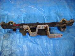 Балка под кпп. Mazda Bongo Friendee, SG5W, SGE3, SGEW, SGL3, SGL5, SGLR, SGLW Двигатель WLT