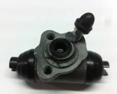 Цилиндр главный тормозной. Toyota: Corona, Corolla Spacio, Camry, Corolla, Carina II, Tercel, Carina E, Carina ED, Corona Exiv, Opa, Celica, Vista, Ca...