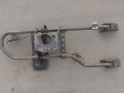 Балка под запаску. Toyota Hilux Surf, LN130W, KZN130W, KZN130G, LN130G, YN130G, VZN130G Двигатели: 2LTE, 1KZTE, 3YE, 2LT, 3VZE