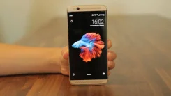 ZTE Axon 7 Mini. �����