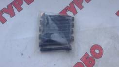 Болт. Honda Street Honda Grace Toyota: Platz, Allion, ist, Allex, Vios, Prius C, WiLL Vi, Corolla, Yaris Verso, Probox, Raum, Echo Verso, WiLL Cypha...