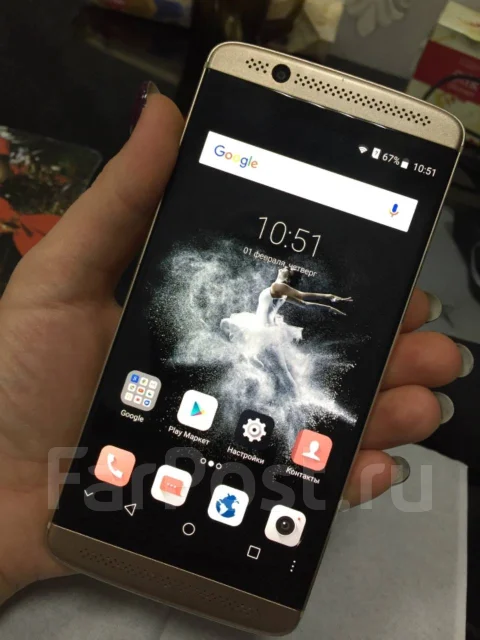 ZTE Axon 7 Mini. �/� ����