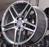 Mercedes. 8.0x17", 5x112.00, ET35, ЦО 66,6 мм. Под заказ