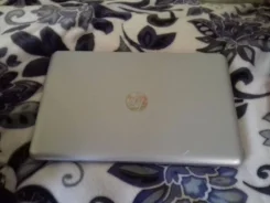 HP 15. 15.6", ��� 8 ��, ���� 500���, ����������� �� 24��. ����