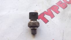 Датчик давления масла. Toyota: Allion, Mark X Zio, ist, Vios, iQ, Avensis, Corolla, Probox, Estima, Opa, Vanguard, Tarago, Isis, Vellfire, Succeed, Co...