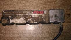 Крышка головки блока цилиндров. Nissan Atlas Двигатель FD42