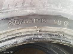 Michelin. Зимние, шипованные, 30 %, 3 шт