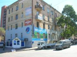 Помещения свободного назначения. 56 кв. м., улица Казанская 1, р-н Эгершельд. Дом снаружи