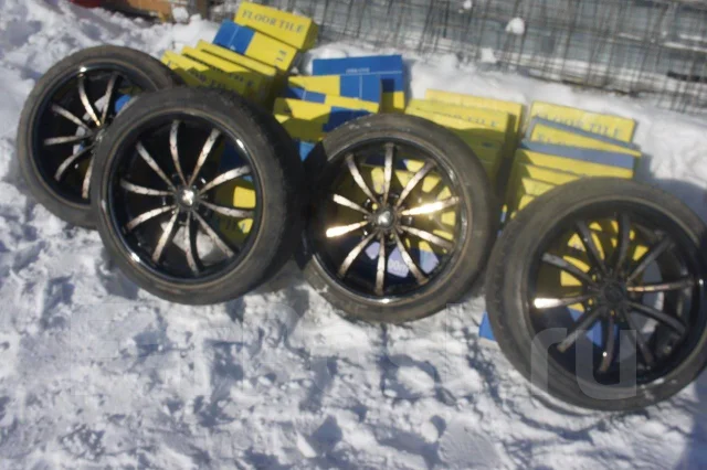 Sakura Wheels 9515. 8.0x18", 5x114.3, ET35 ����