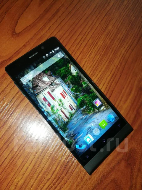 Highscreen Thor. �/�, �����, ������, 3G, Dual-SIM ����