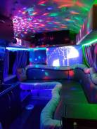 Toyota Hiace. С водителем
