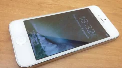 Apple iPhone 5. �/�, 16 ��, 4G LTE ����