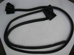 Уплотнитель двери. Subaru Forester, SG, SG5, SG6, SG69, SG9, SG9L