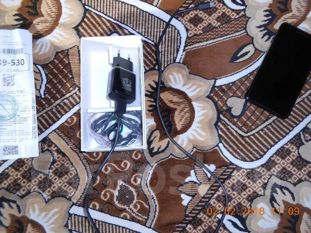 Philips Xenium X588. ����� ����