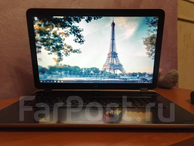 HP Pavilion 17. 17.3", 2,1����, ��� 4 ��, ���� 465���, WiFi: 1, Bluetooth: 1, ����������� �� 4��. ����