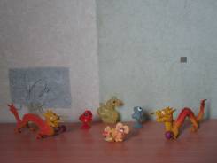 Игрушки резиновые.