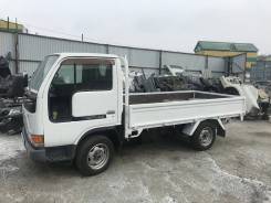 Nissan Atlas. , 3 200 куб. см., 2 000 кг.