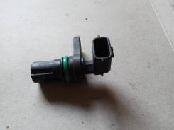 Датчик положения распредвала. Nissan: Teana, Qashqai+2, Wingroad, X-Trail, Latio, Tiida, Pulsar, Grand Livina, Bluebird Sylphy, Cube, Sylphy, Tiida La...