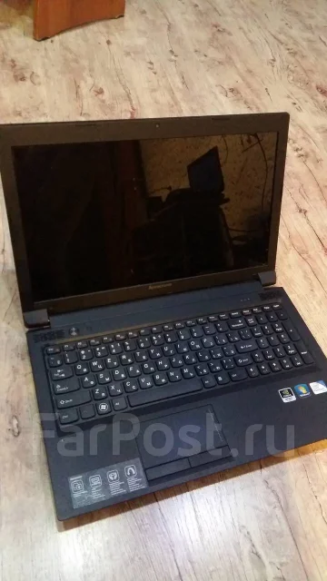 Lenovo B570. 15.6", 2����, ��� 4 ��, ���� 500���, WiFi: 1, Bluetooth: 1, ����������� �� 4��. ����