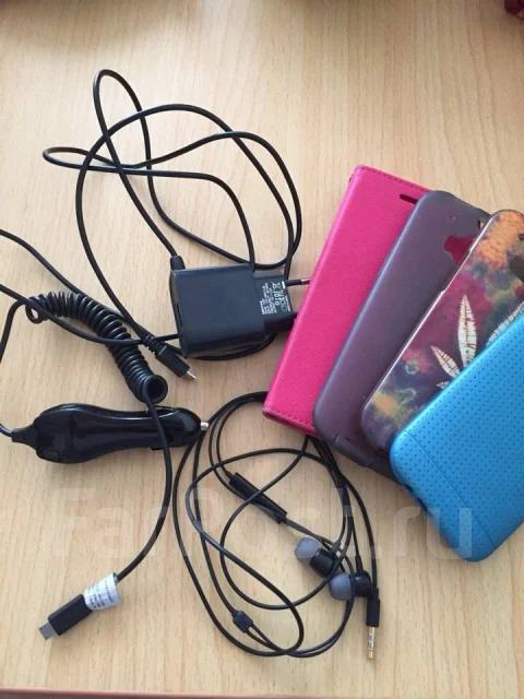 HTC One M8. �/� ����