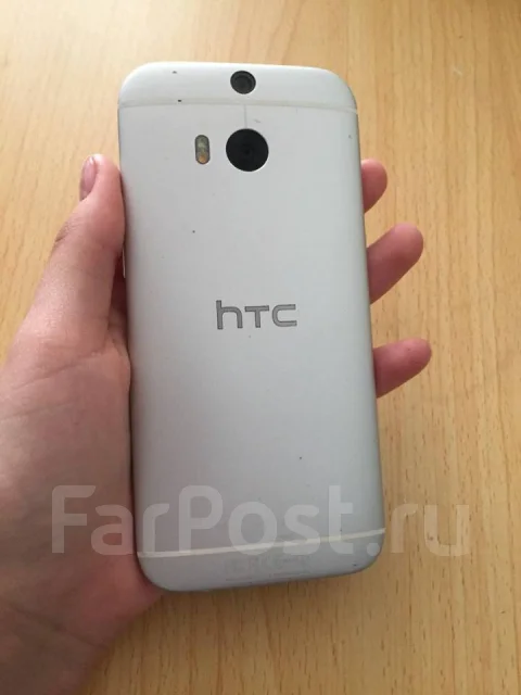 HTC One M8. �/� ����