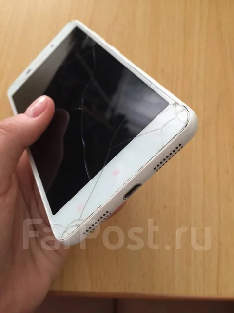 Lenovo A6000. �/� ����