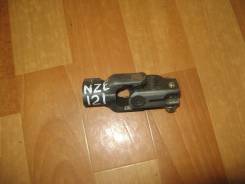 Карданчик рулевой. Toyota Corolla, NZE124 Двигатель 1NZFE
