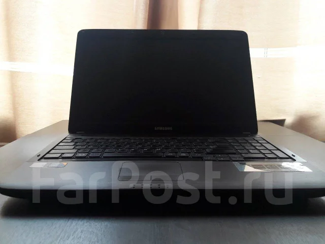Samsung R540. 15.6", ��� 4 ��, ���� 500���, WiFi: 1, Bluetooth: 1 ����