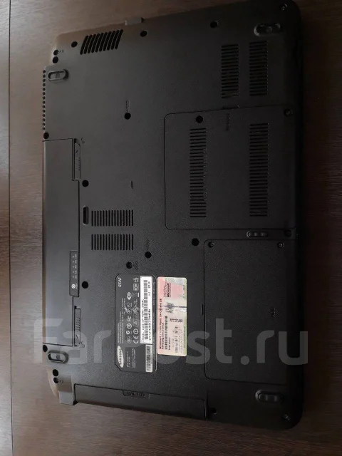 Samsung R540. 15.6", ��� 4 ��, ���� 500���, WiFi: 1, Bluetooth: 1 ����