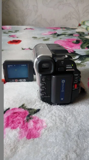 Sony ����