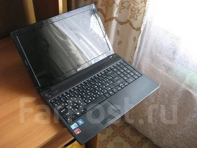 Acer Aspire 5742. 15.6", 2,3����, ��� 4 ��, ���� 250���, WiFi: 1, ����������� �� 3��. ����