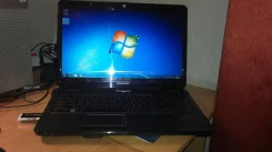 eMachines E525. 15.6", 2 200,0����, ��� 2048 ��, ���� 160���, WiFi, ����������� �� 3��.