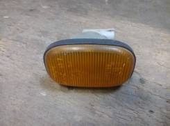 Повторитель поворота в крыло. Toyota: Vista, Corona, Caldina, Gaia, Picnic, RAV4, Camry, Carina E Двигатели: 3CT, 3SFE, 4SFE, 2C, 4AFE, 2CT, 3SGE, 5EF...