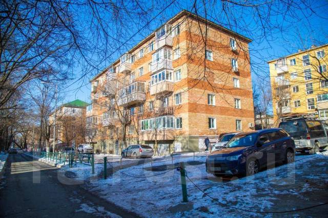 Проспект 100 летия владивостока 161. Столетия 36 владивосток. Проспект 100 лет владивостоку 50. Проспект 100 летия владивостока 51. Столетие 161 владивосток.