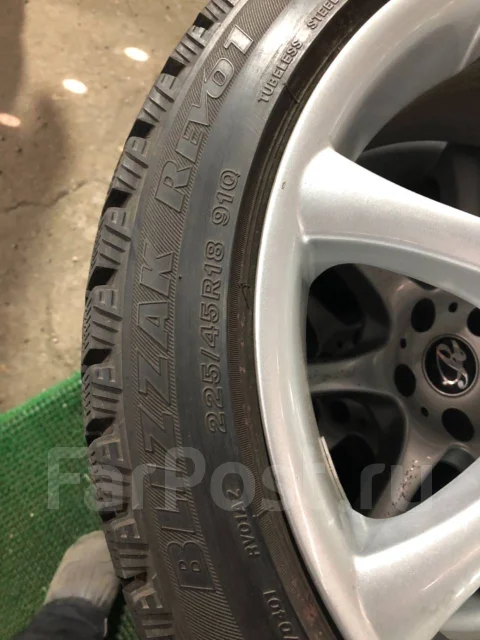 Bridgestone Blizzak Revo1. ������, ��� �����, �/�, ����� 5 % ����