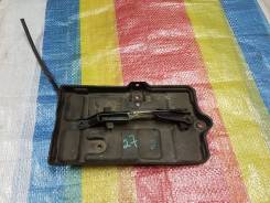 Крепление аккумулятора. Toyota Soarer, JZZ30, JZZ31, UZZ30, UZZ31