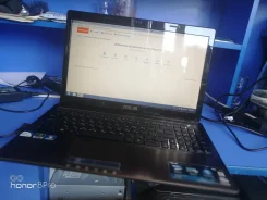 Asus K53SD-SX1327R. 15.6", 2,3����, ��� 4 ��, ���� 250���, WiFi: 1, Bluetooth: 1, ����������� �� 4��. ����