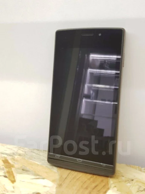 Tele2. �/�, Dual-SIM ����