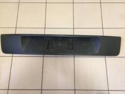 Накладка на дверь багажника. Renault Scenic, JM Двигатели: F4R, F9Q, K4J, K4M, K9K, M9R