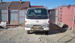 Toyota ToyoAce. Продам Toyota Toyoace 1999 год, мотор 5L, 4вд, механика в Артеме, 3 000 куб. см., до 3 т