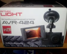 Ritmix AVR-424 Light ����