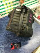 Корпус воздушного фильтра. Mazda Bongo Brawny, SK24L, SK24T, SK26L, SK26T, SK54L, SK54T, SK54V, SK56L, SK56M, SK56T, SK56V, SK5HM, SK5HV, SKE4T, SKE6T...