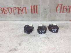 Кнопка стеклоподъемников Toyota Corolla Spacio