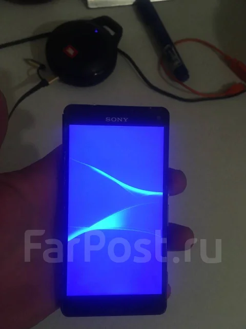 Sony Xperia Z3 Compact. �/� ����