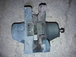 Суппорт тормозной. Toyota: Mark II Wagon Blit, Crown Majesta, Crown, Verossa, Mark II, Altezza Двигатели: 1GFE, 1JZFSE, 1JZGE, 2JZFSE, 2JZGE