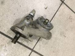 Крепление масляного фильтра. Lexus: IS300, IS200, SC300, SC400, GS430, GS300, GS400 Toyota: Crown, Aristo, Soarer, Altezza, Brevis, Chaser, Mark II Wa...