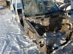 Передняя часть автомобиля. Mazda Demio, DW3W