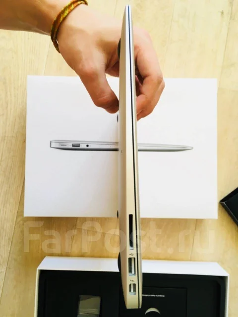 Apple MacBook Air 13 2017 Mid. 2,9����, ��� 8 ��, ���� 128���, WiFi: 1, Bluetooth: 1, ����������� �� 12��. ����